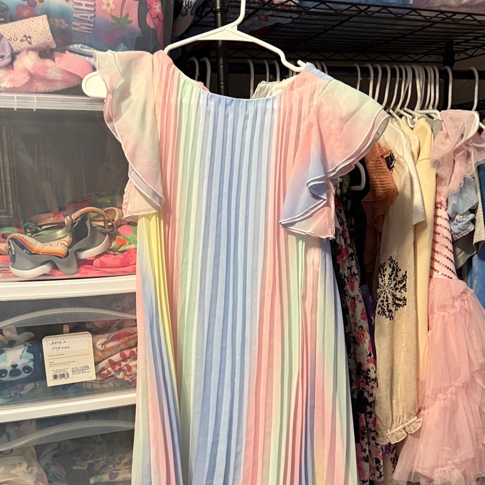 Girls dress